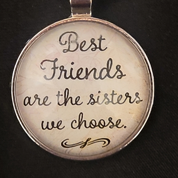 Best Friend Quote Keychain - Picture 3 of 5